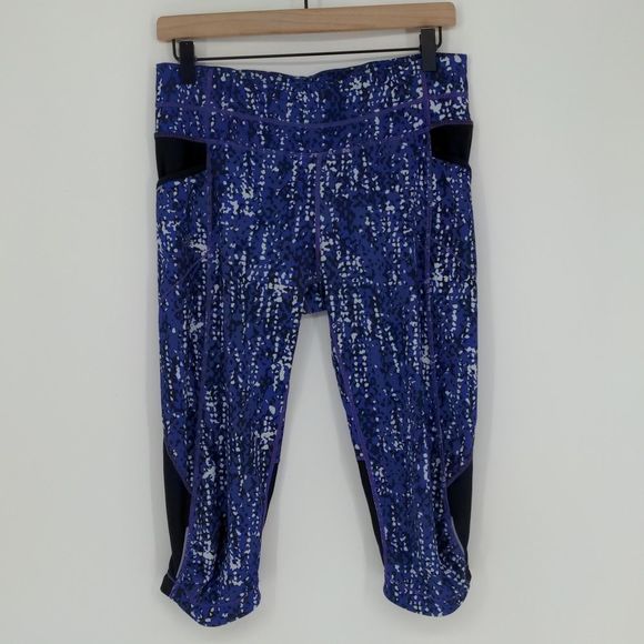 Athleta Pebble Be Free‎ Knicker Crop Leggings Size Medium Purple Mesh Inlay - Picture 1 of 16